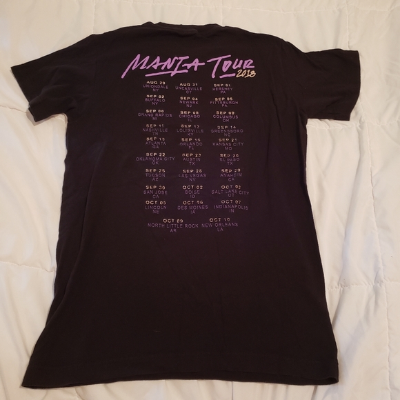 🎸 Fall Out Boy Mania Tour T-Shirt 🎸 - Picture 4 of 5